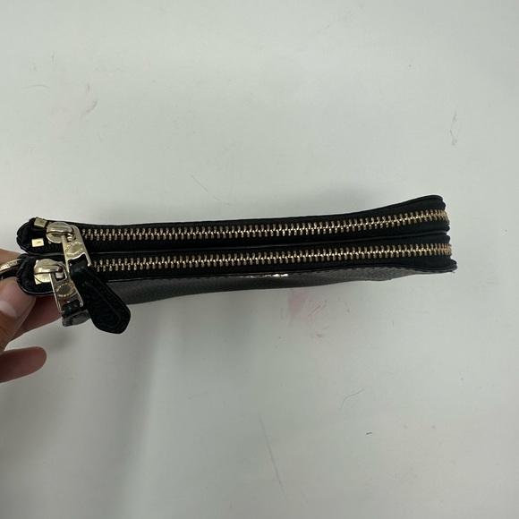 Coach Double pouch zipper wristlet - Picture 4 of 8